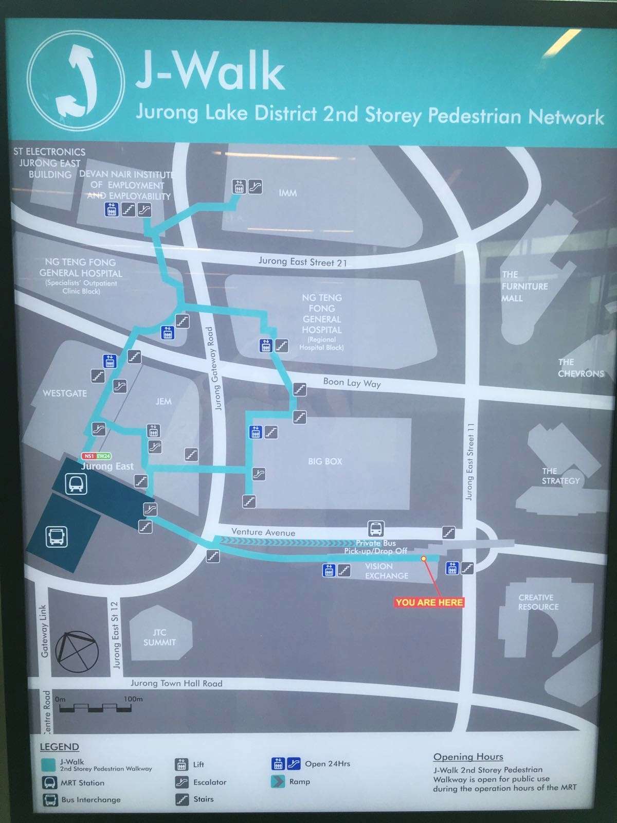 Link Bridge from Jurong East MRT (2)